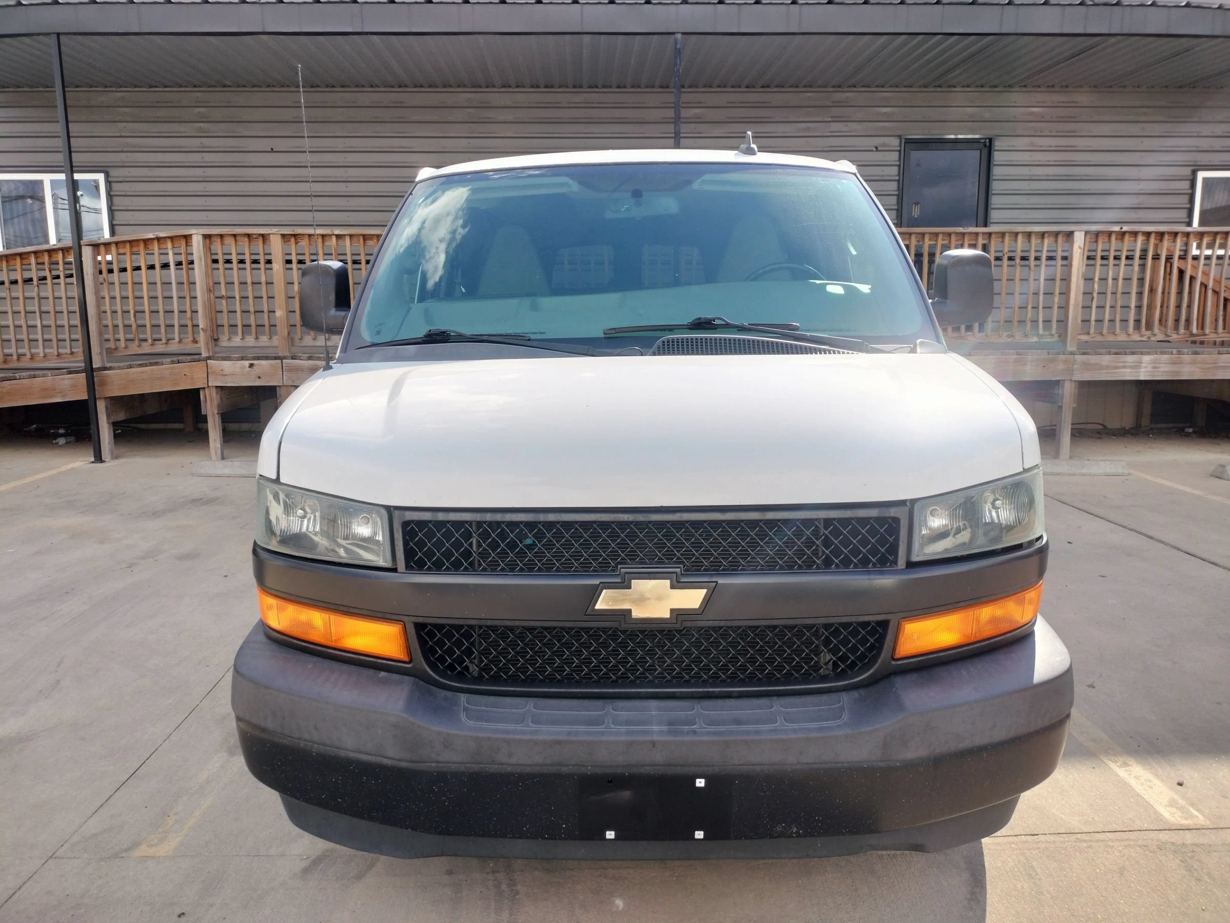 Used 2019 Chevrolet Express 2500 LS w/ Driver Convenience Package RWD image 15