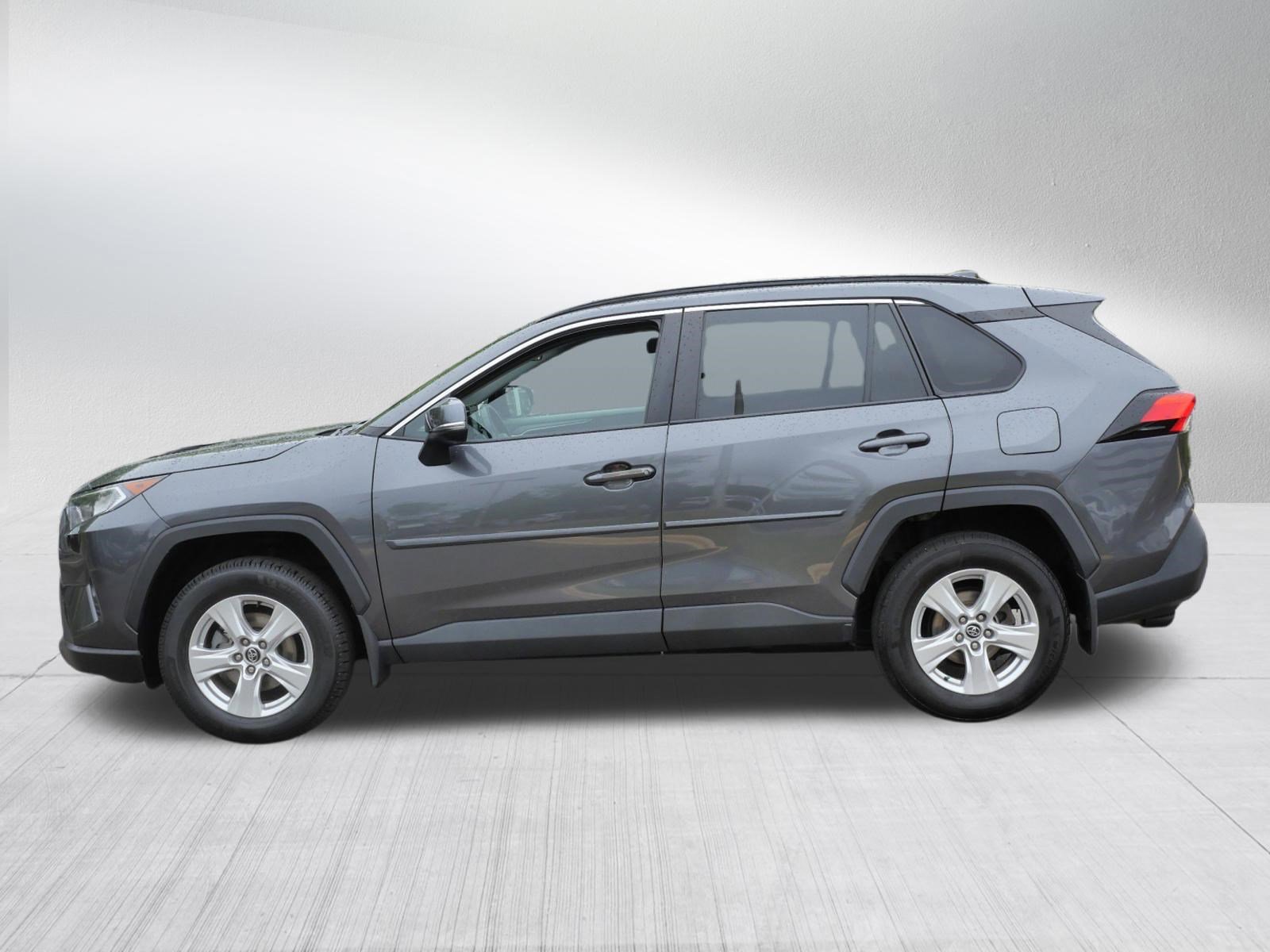 Certified 2021 Toyota RAV4 XLE w/ Convenience Package AWD/4WD image 5