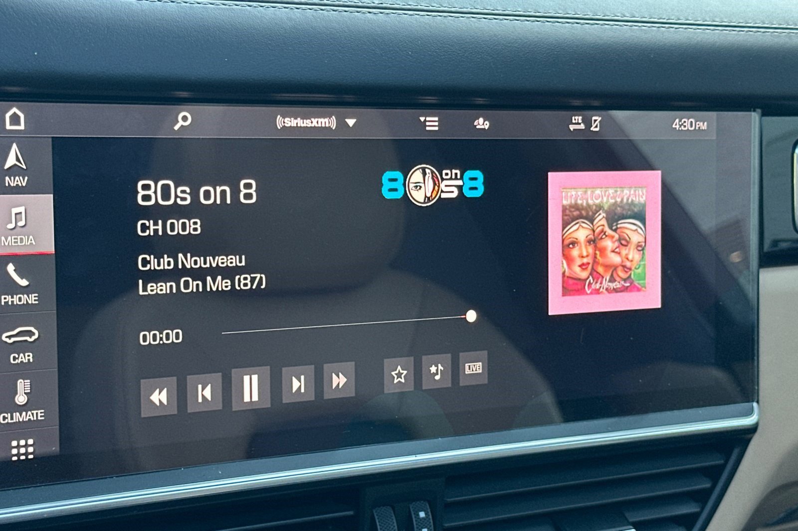 Used 2021 Porsche Cayenne GTS image 20