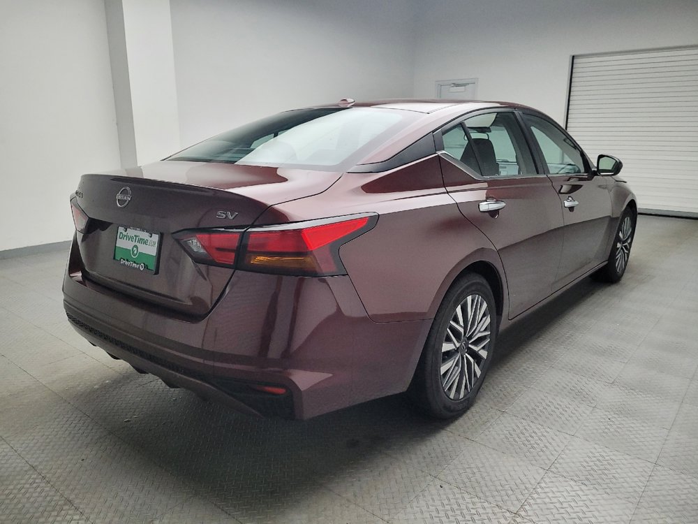 Used 2024 Nissan Altima 2.5 SV image 9