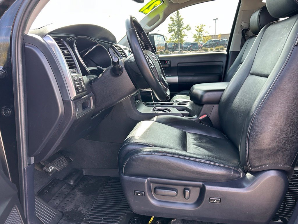 Used 2021 Toyota Sequoia TRD Sport w/ TRD Sport Premium Package AWD/4WD image 20