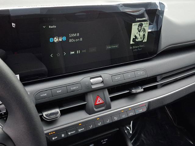 New 2025 Kia K4 LXS image 8