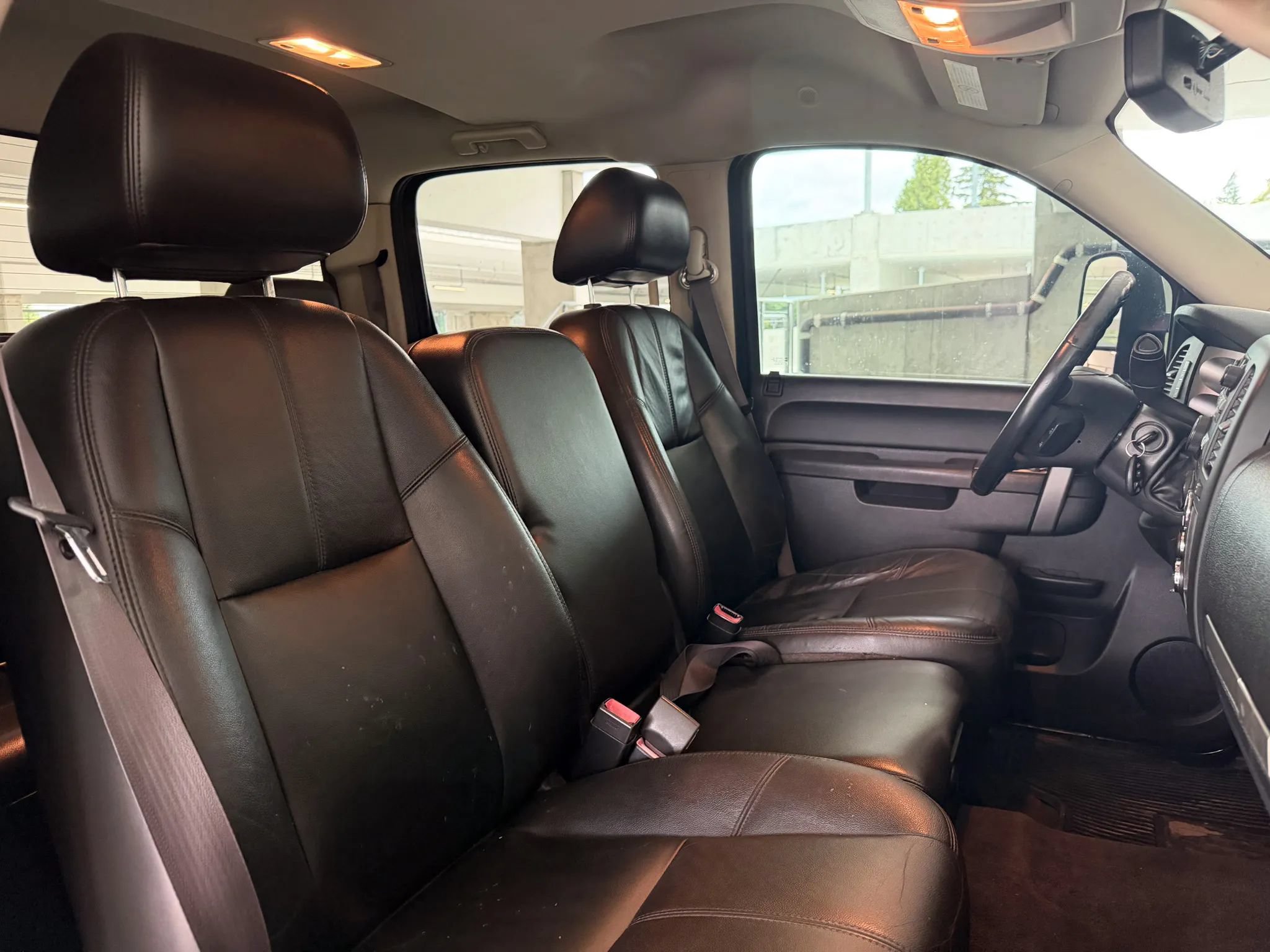 Used 2011 Chevrolet Silverado 2500 LT w/ Interior Plus Package AWD/4WD image 24