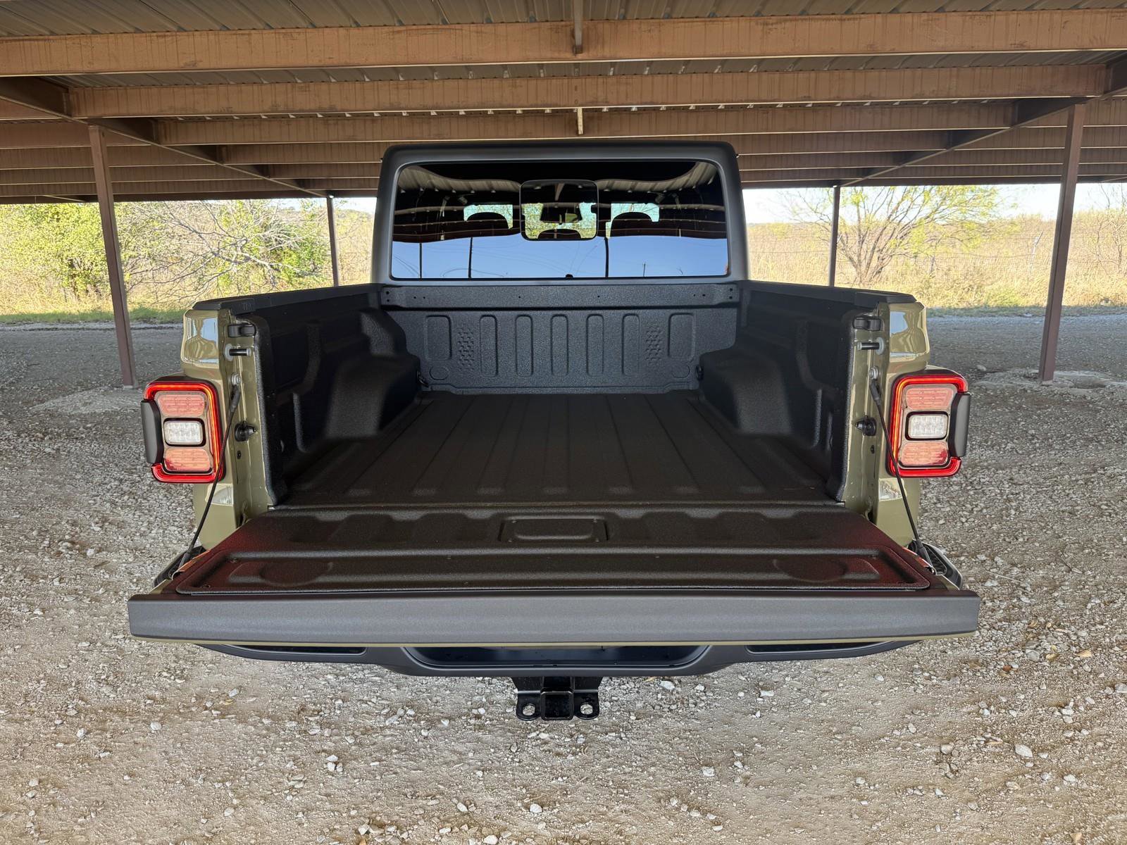 New 2026 Jeep Gladiator Willys image 29