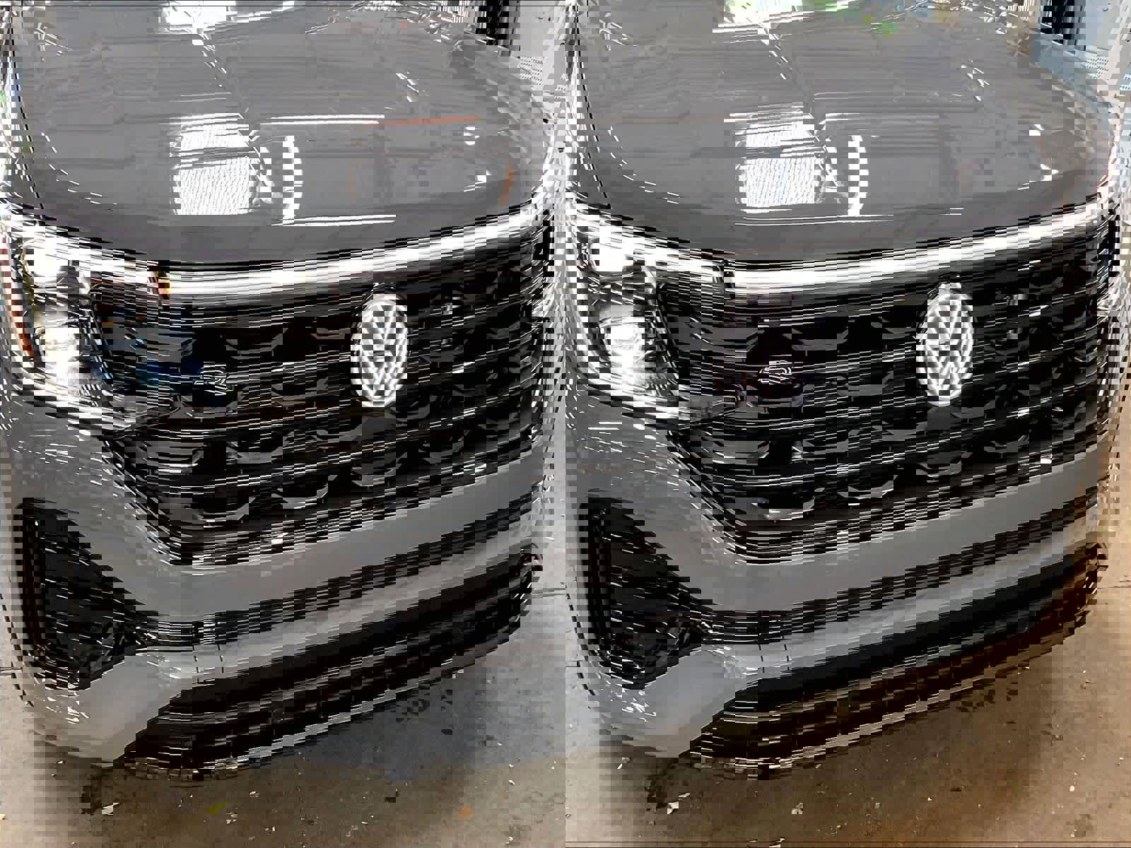 New 2026 Volkswagen Atlas Cross Sport SEL R-Line AWD/4WD image 35