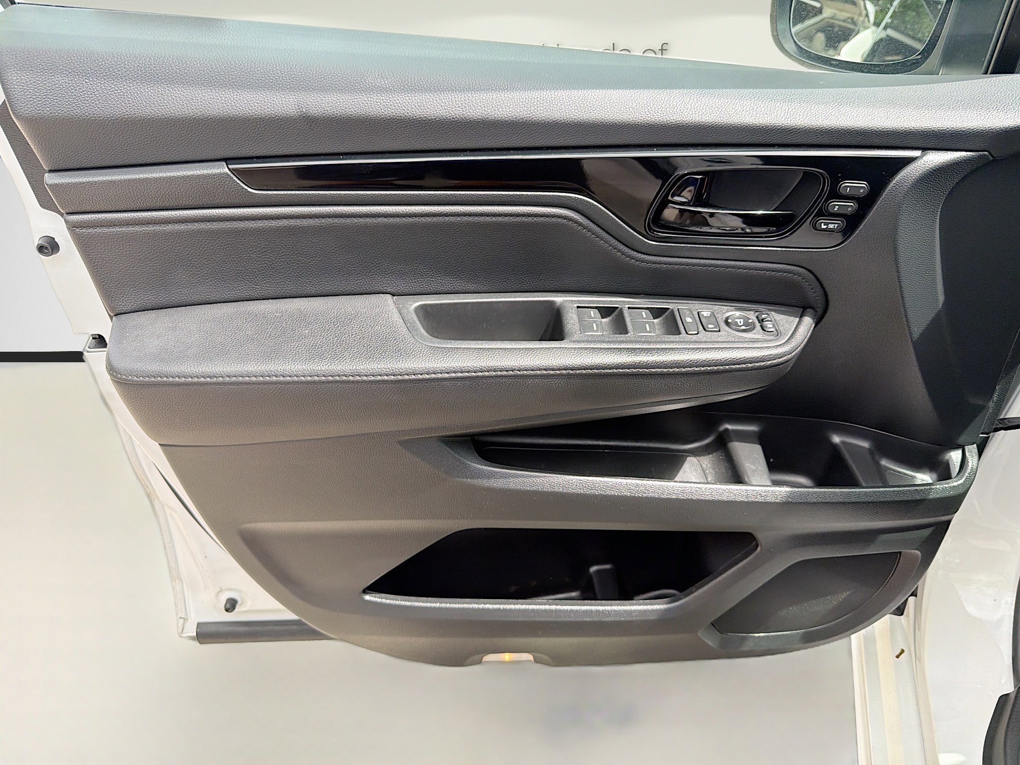 Certified 2024 Honda Odyssey Touring image 20