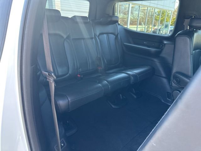 Used 2024 Jeep Wagoneer Series III image 18