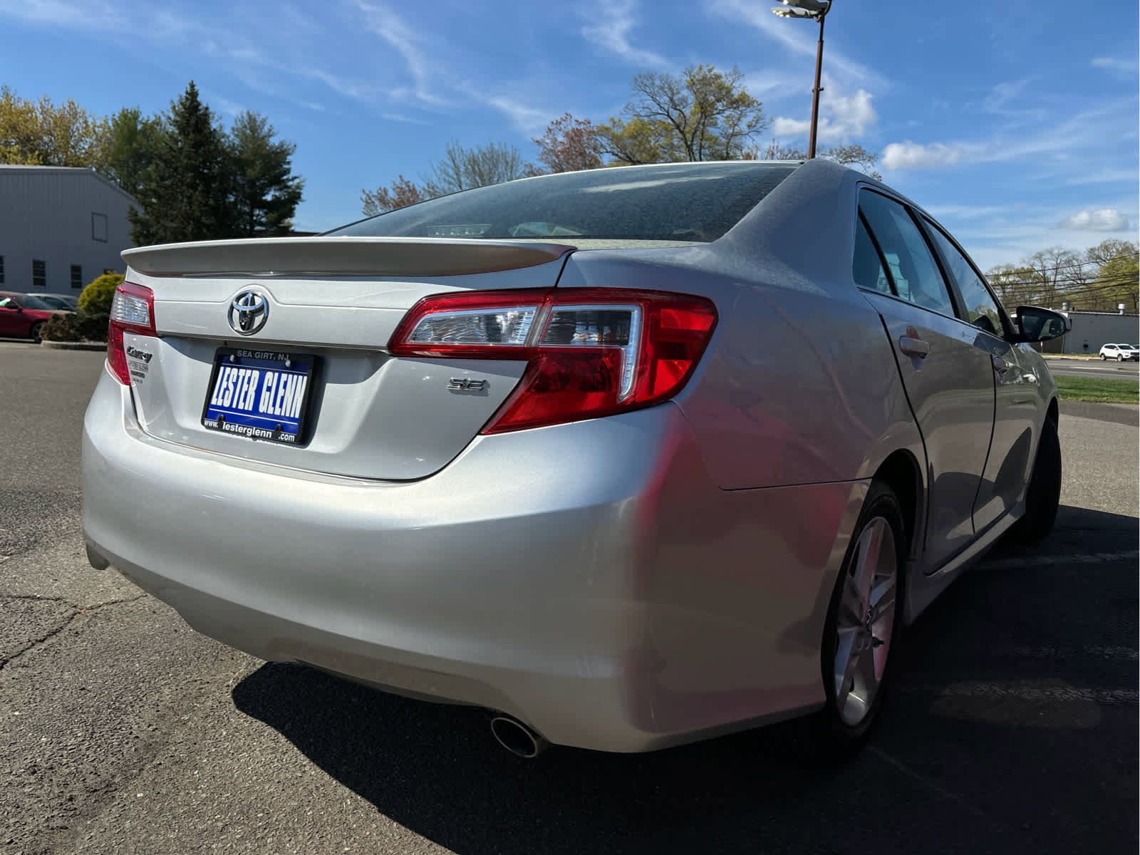 Used 2014 Toyota Camry SE FWD image 20