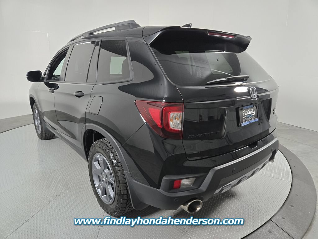 Certified 2024 Honda Passport TrailSport image 4