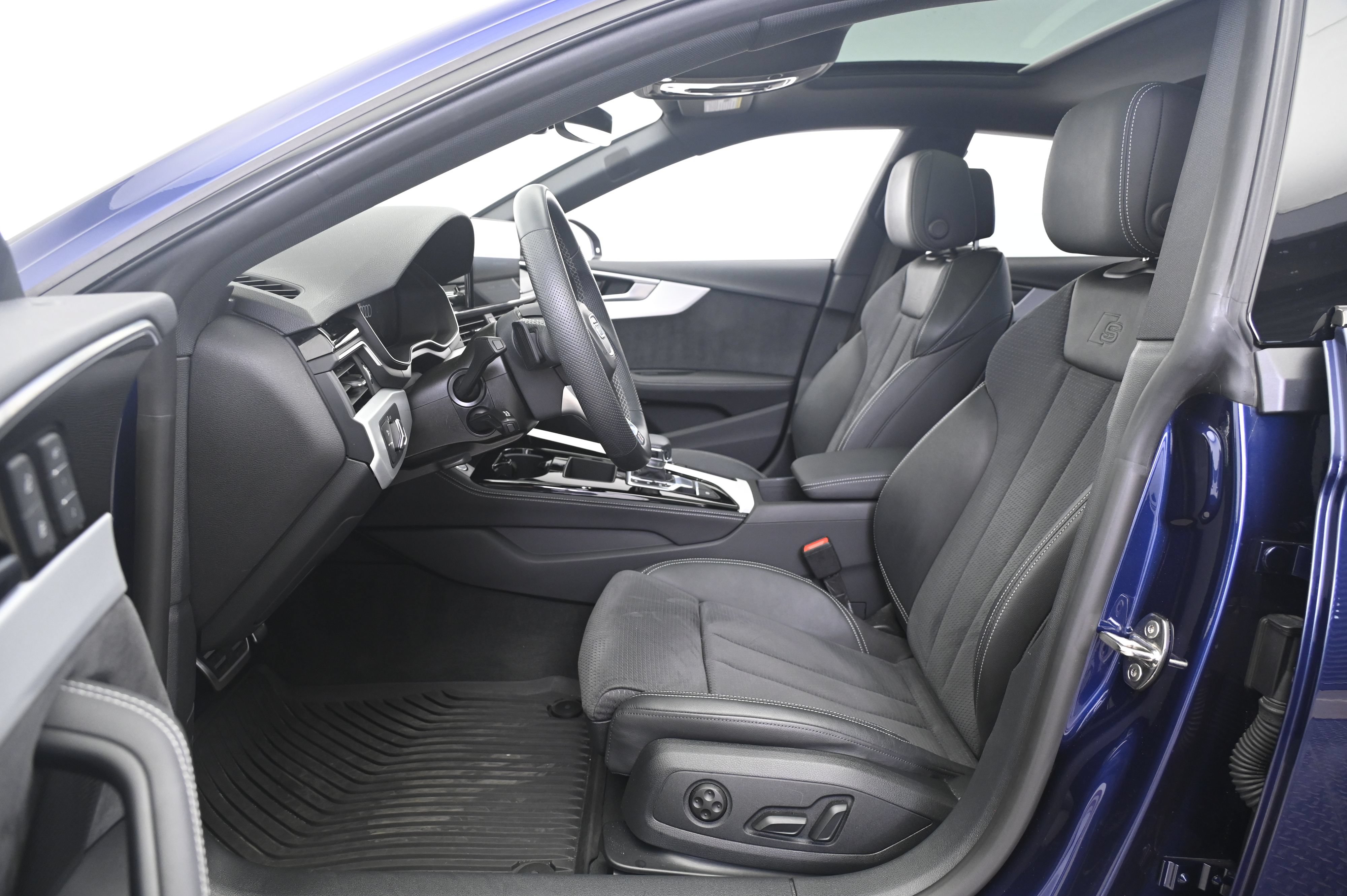 Used 2024 Audi A5 2.0T Premium Plus AWD/4WD image 28