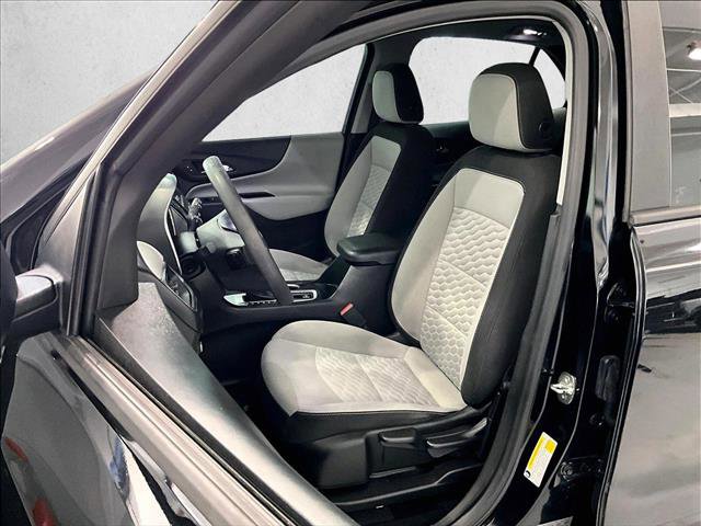 Used 2020 Chevrolet Equinox LS FWD image 27