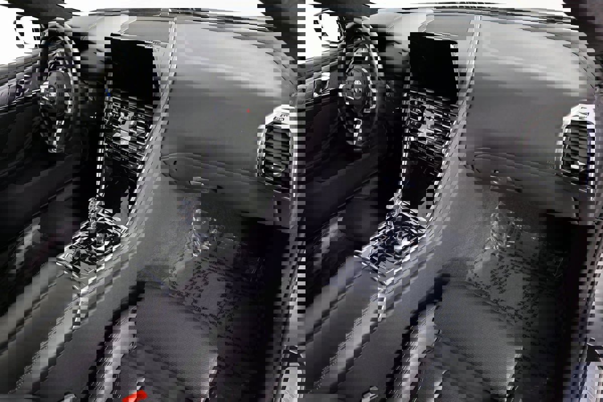 Used 2024 BMW 840i xDrive Coupe w/ Driving Assistance Package image 39