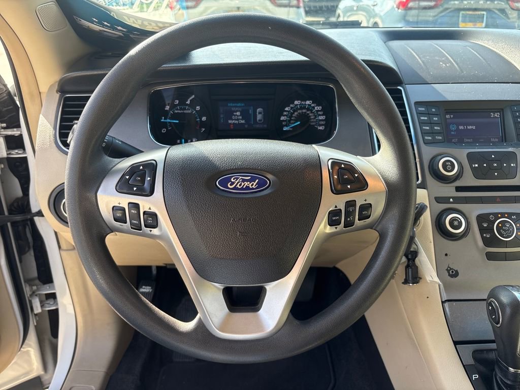 Certified 2017 Ford Taurus SE image 19