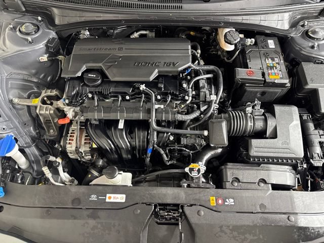 Used 2024 Hyundai Elantra SEL FWD image 13