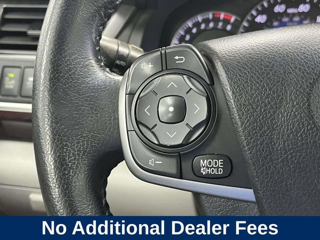 Used 2013 Toyota Camry XLE w/ Leather Pkg FWD image 29