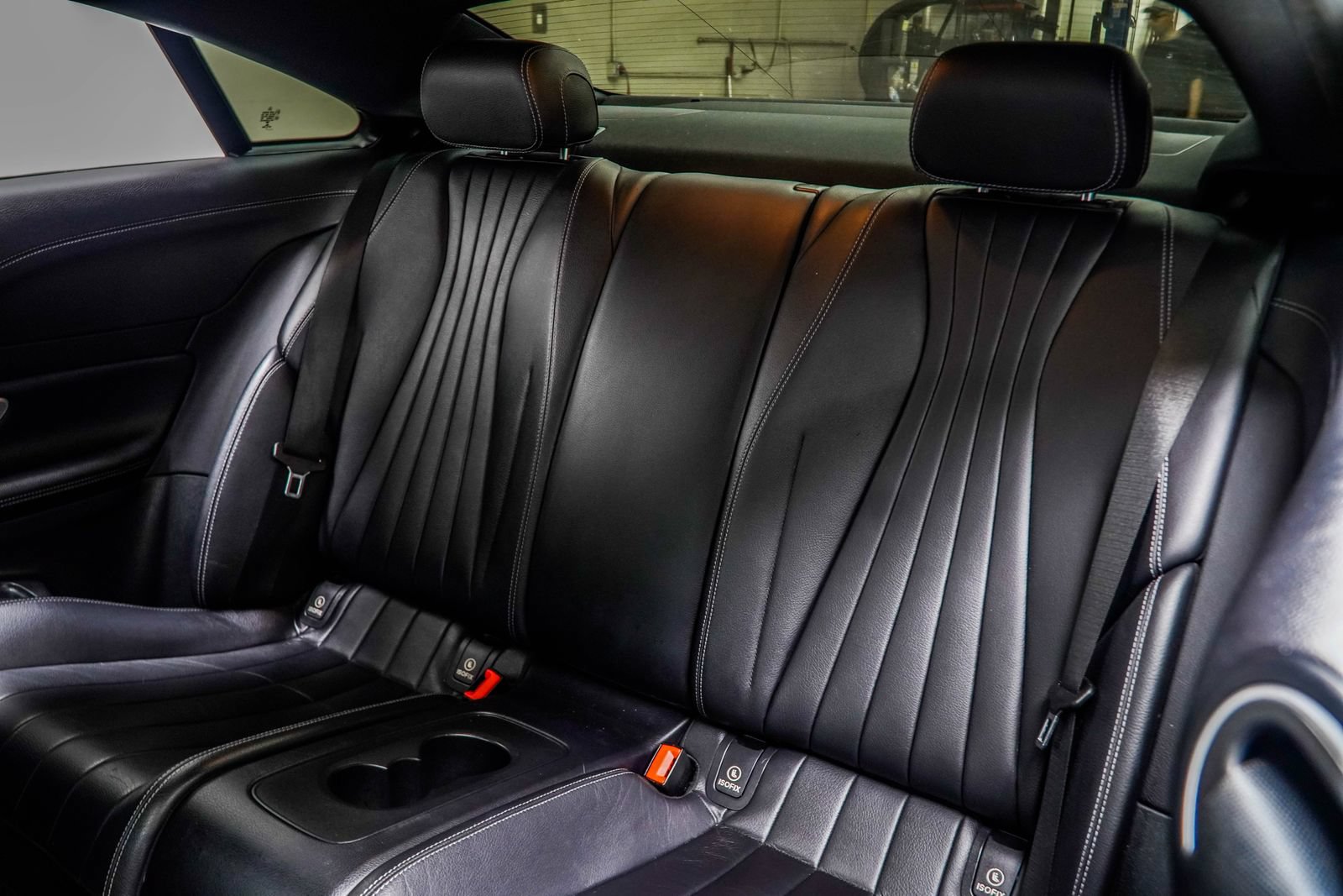 Used 2018 Mercedes-Benz E 400 4MATIC Coupe w/ Premium 2 Package image 45