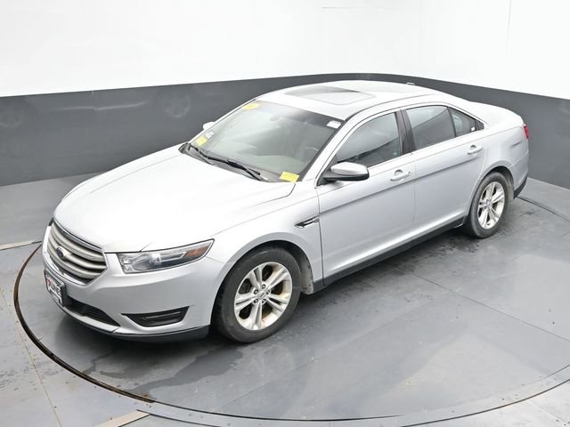 Used 2016 Ford Taurus SEL w/ Equipment Group 201A FWD image 15