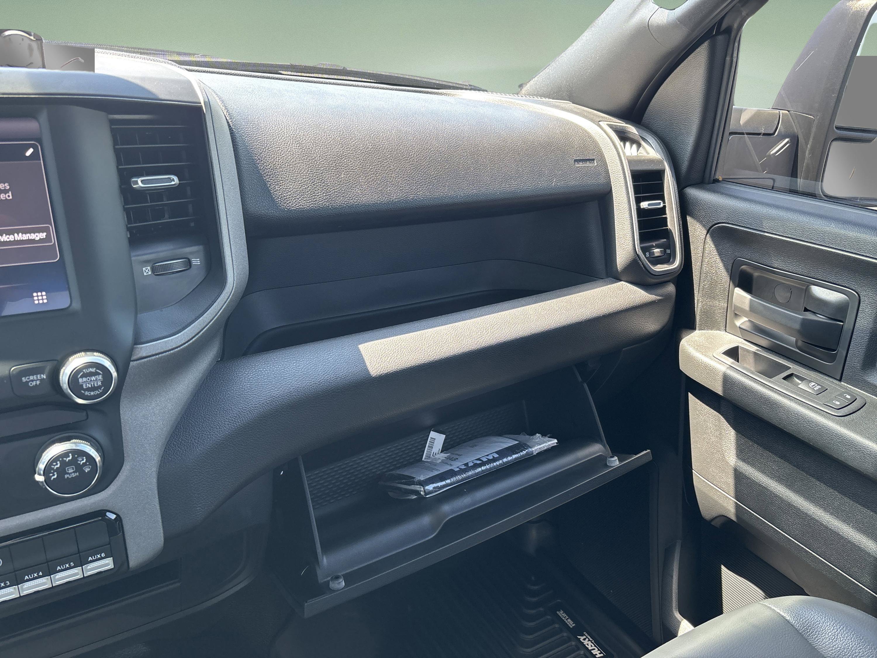 Used 2024 RAM 2500 Tradesman w/ Chrome Appearance Group AWD/4WD image 22