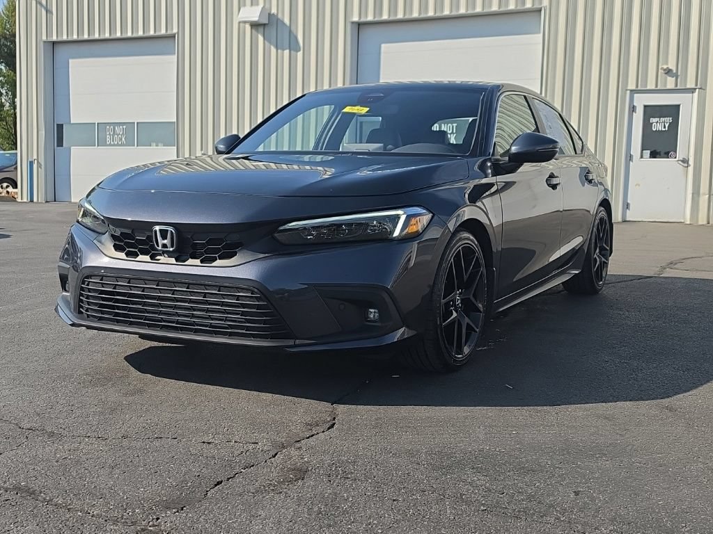 Certified 2023 Honda Civic Sport Touring image 3