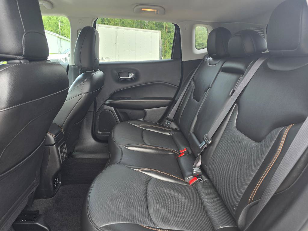 Used 2021 Jeep Compass Limited w/ Elite Interior Group AWD/4WD image 13