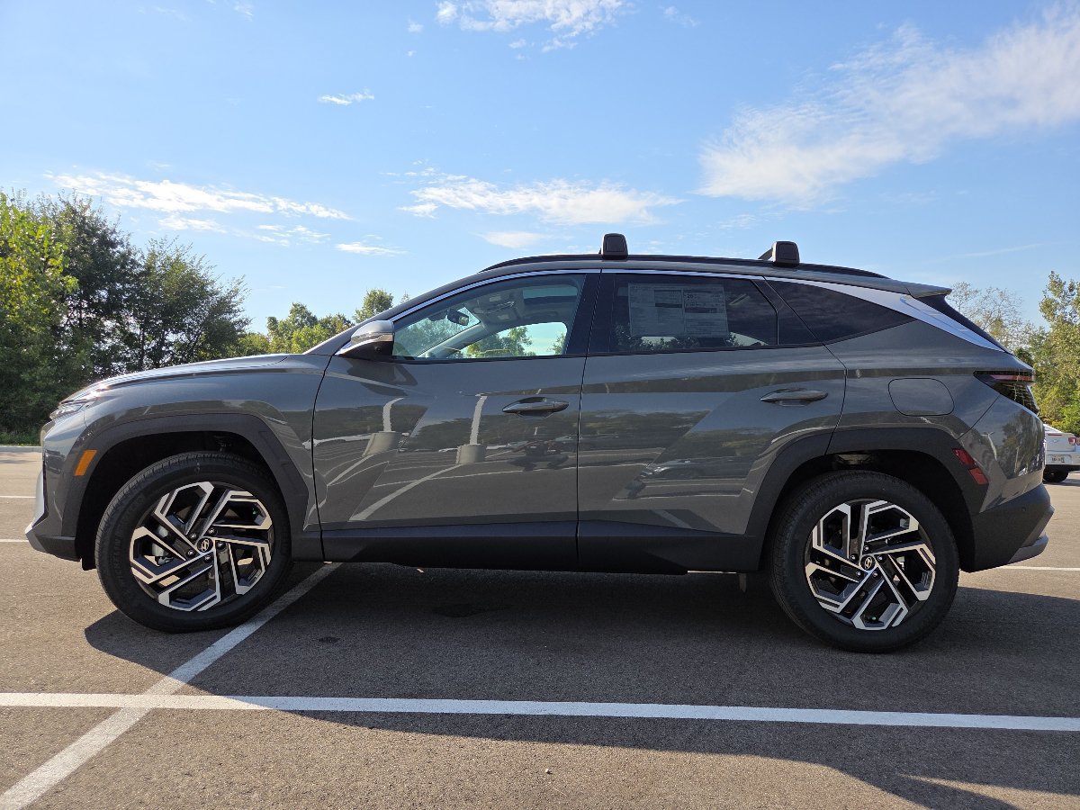 New 2026 Hyundai Tucson Limited AWD/4WD image 21