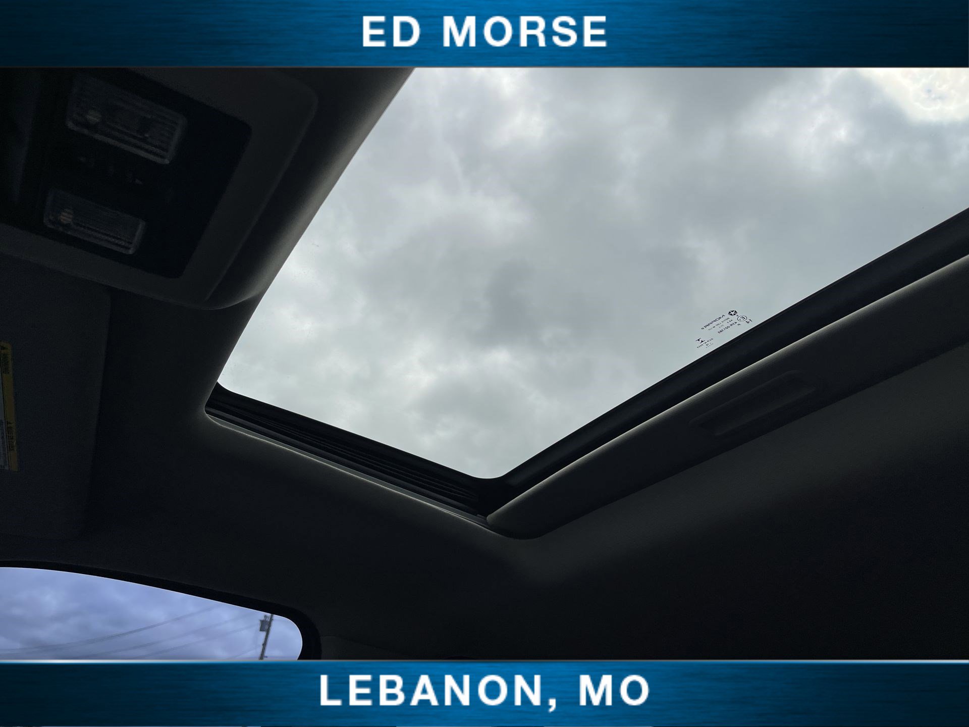 Used 2016 RAM 1500 Laramie w/ Convenience Group AWD/4WD image 17