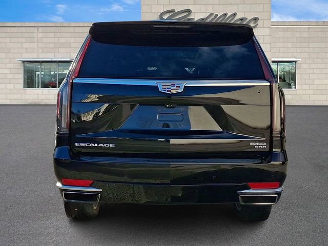 Used 2023 Cadillac Escalade Premium Luxury image 5
