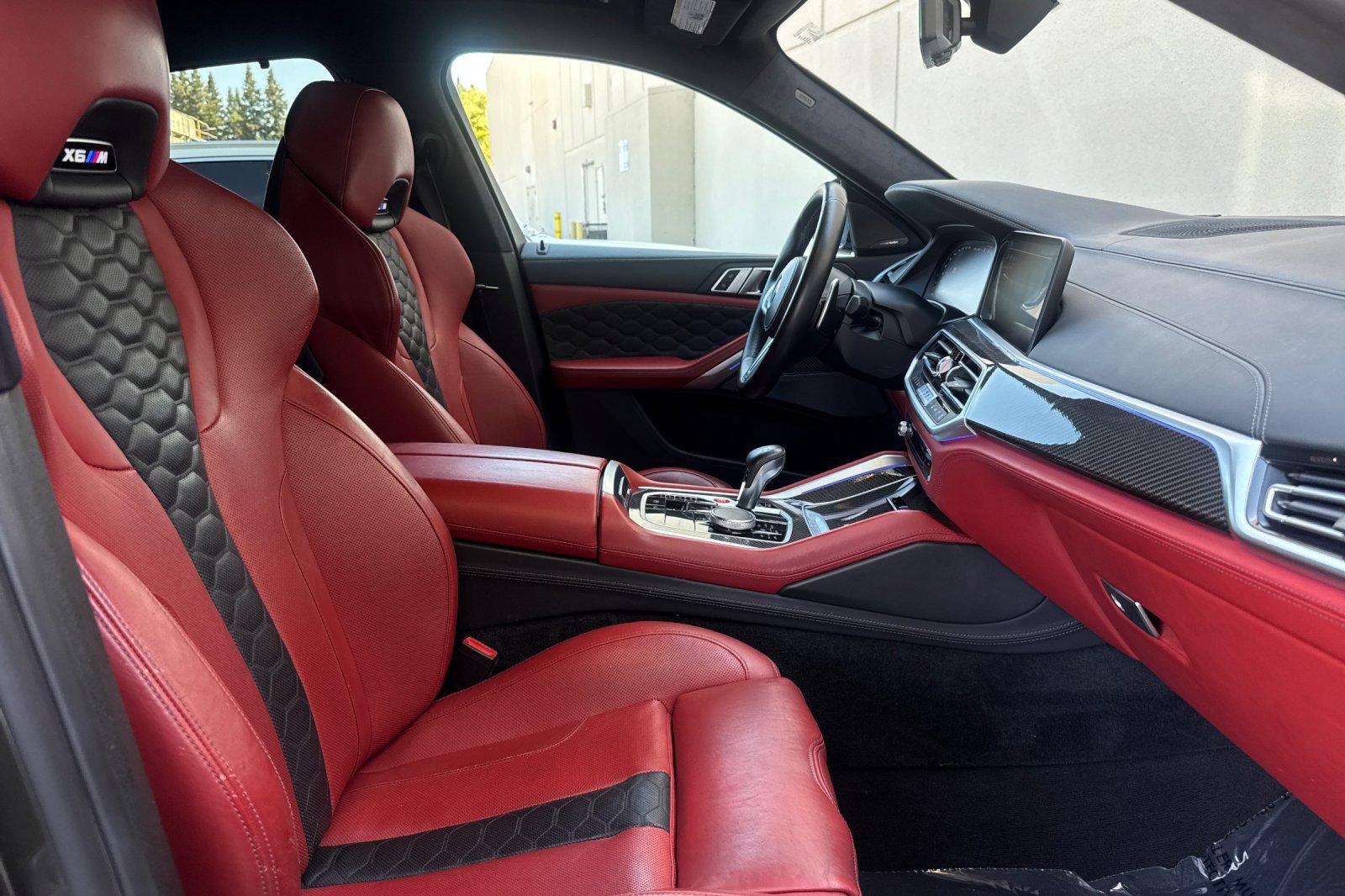 Used 2021 BMW X6 M w/ Competition Package AWD/4WD image 16