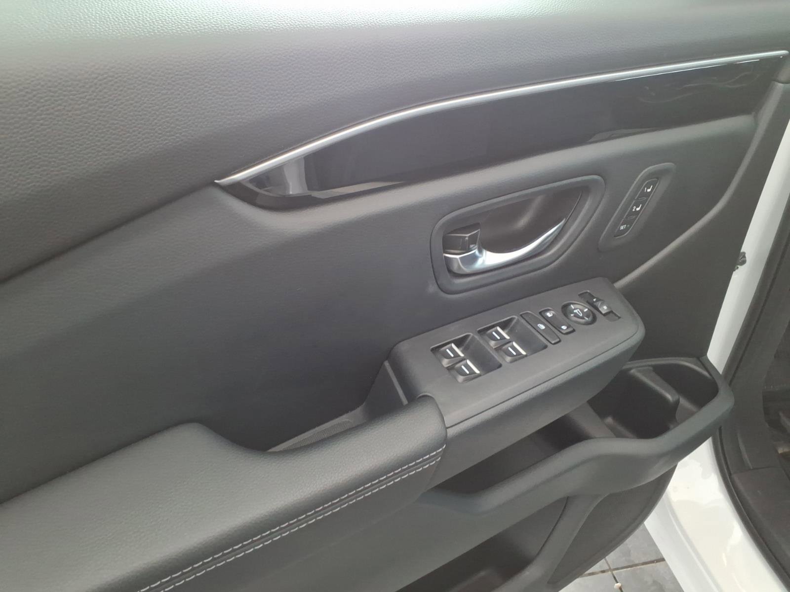 Certified 2023 Honda Pilot Touring image 12