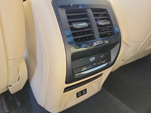 Used 2022 BMW X3 sDrive30i w/ M Sport Package RWD image 17