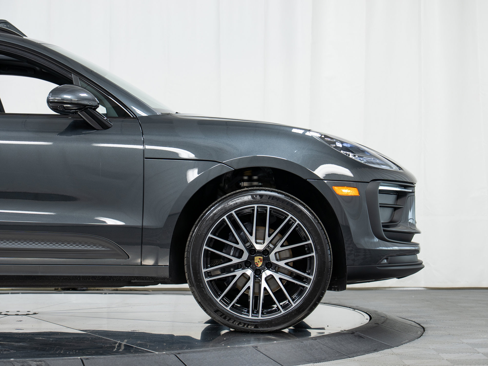 New 2026 Porsche Macan AWD/4WD image 11