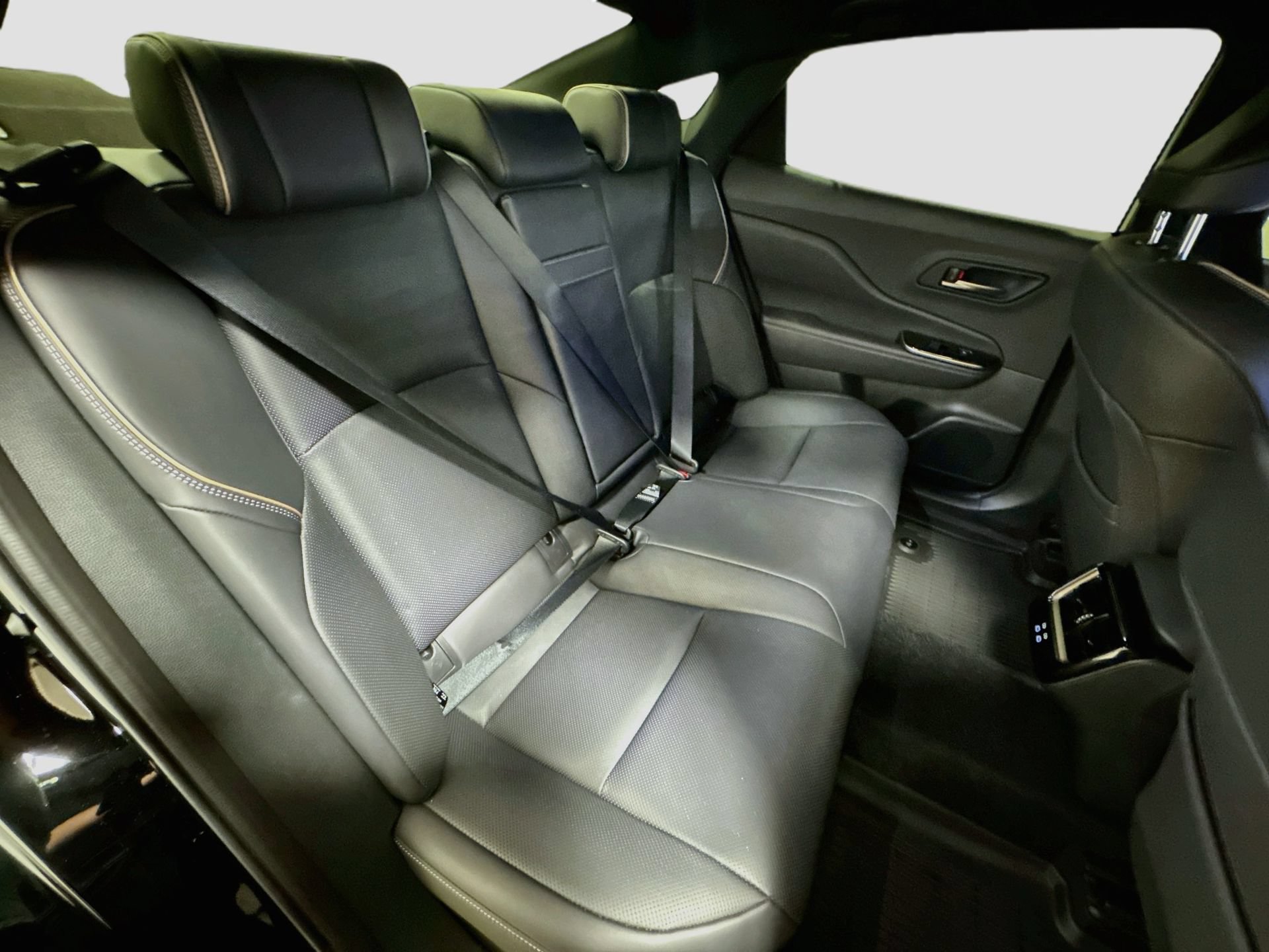 Used 2026 Toyota Crown AWD/4WD image 26