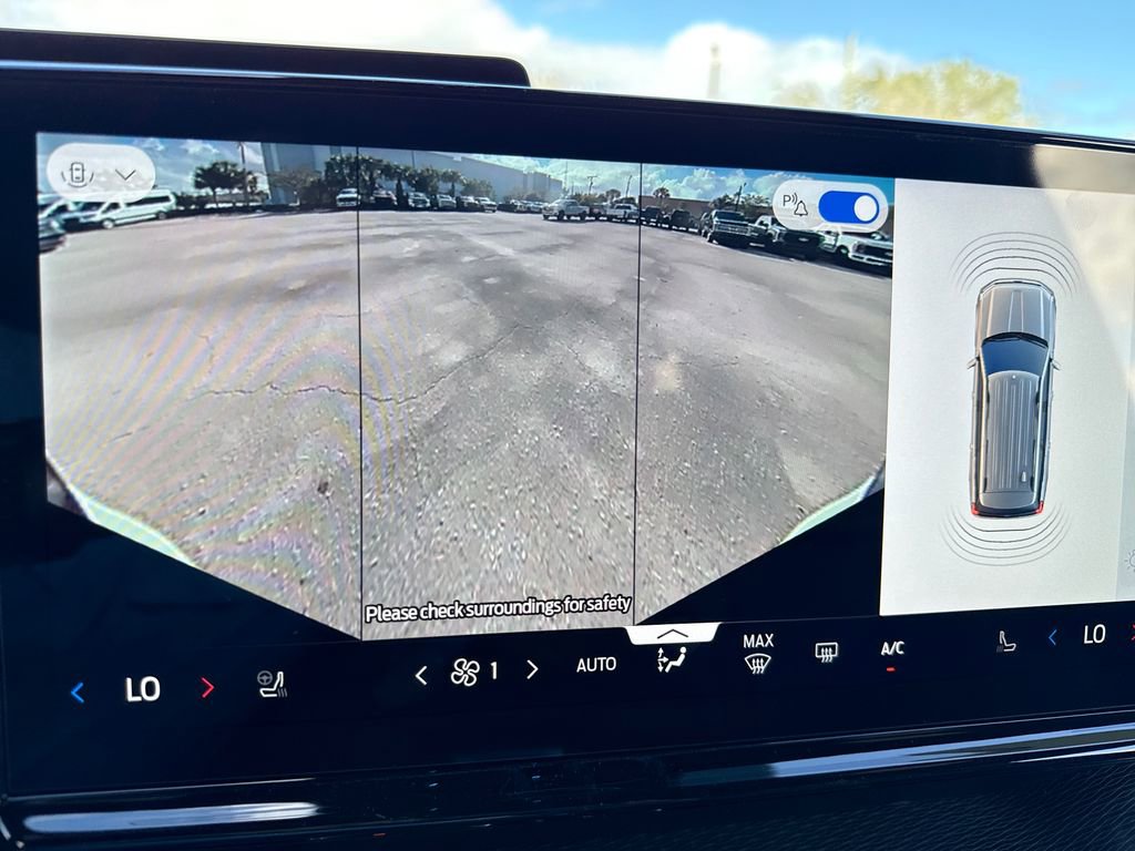 New 2026 Ford Expedition Platinum w/ Stealth Performance Package image 24