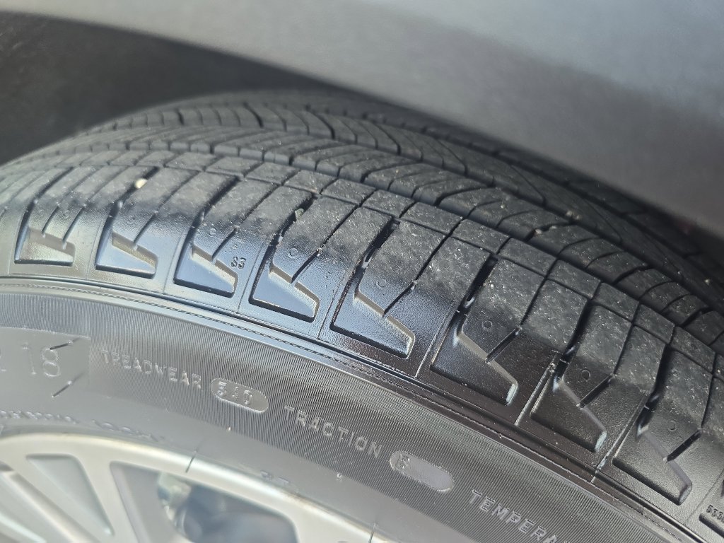 Used 2022 Ford Escape SEL image 30