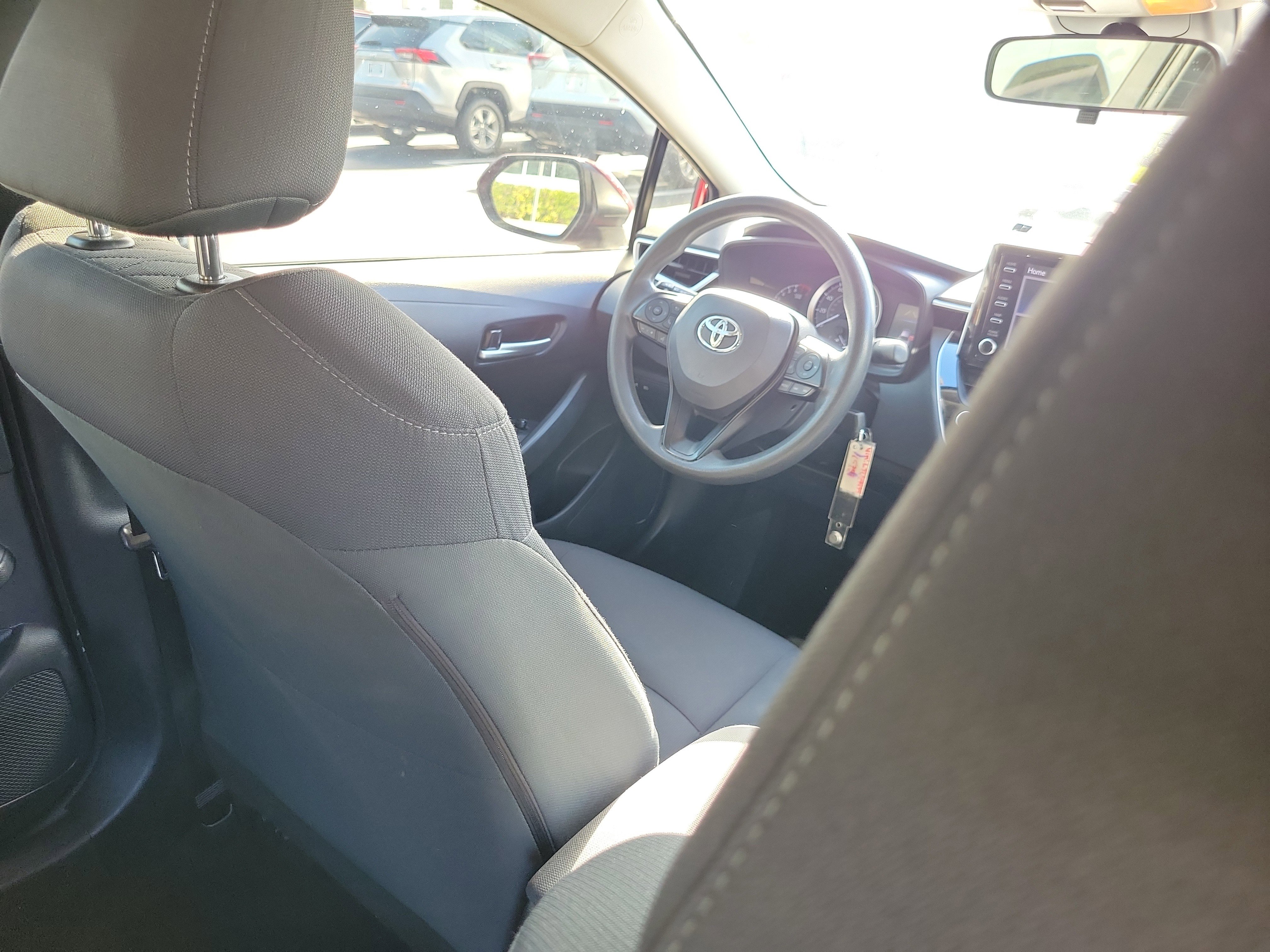 Used 2020 Toyota Corolla LE image 14