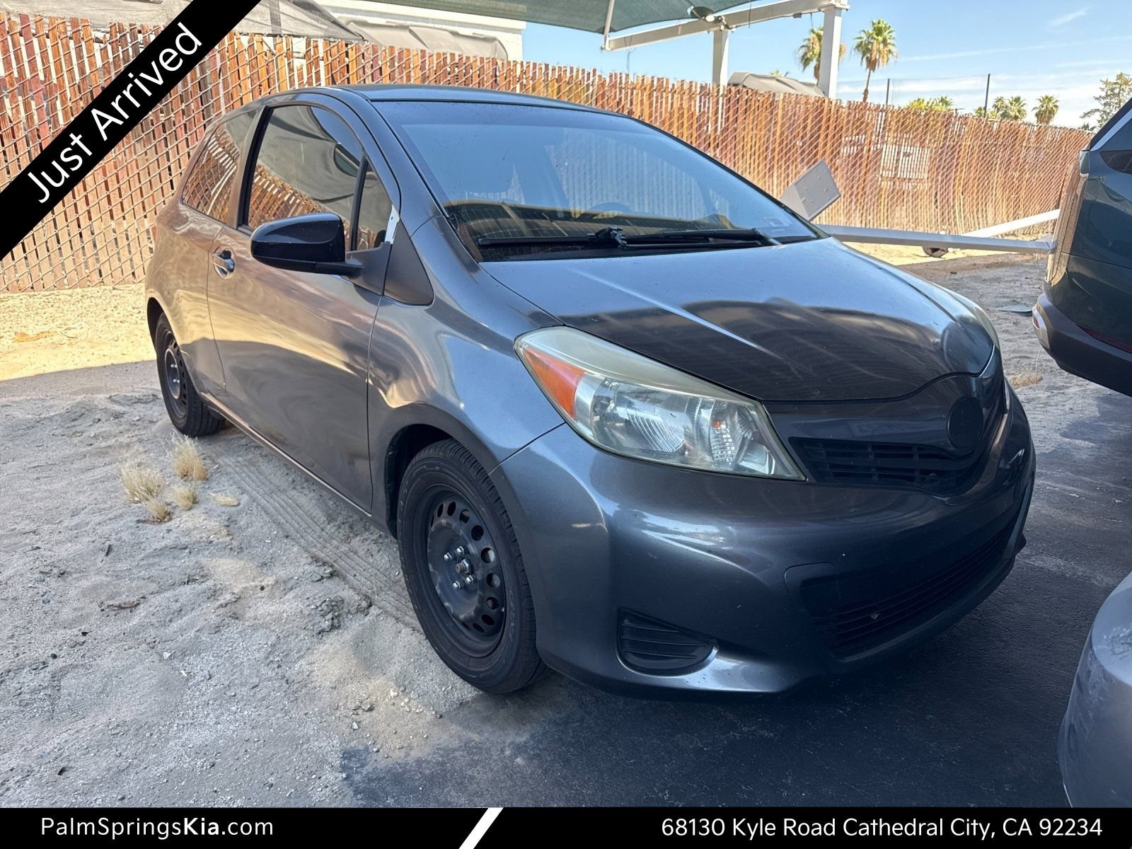 Used 2014 Toyota Yaris L FWD image 1