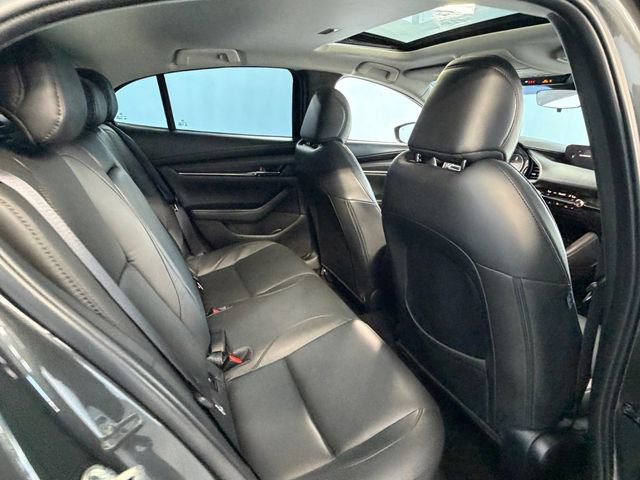 Used 2023 MAZDA MAZDA3 s FWD image 13