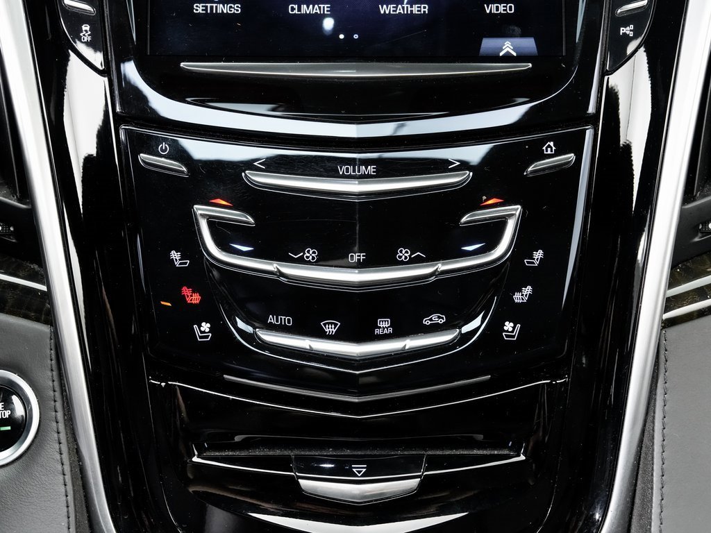 Used 2019 Cadillac Escalade ESV Platinum image 18
