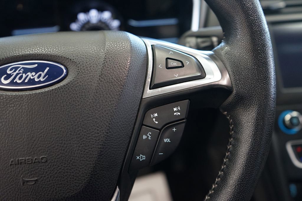 Used 2020 Ford Fusion SE w/ Equipment Group 151A image 31