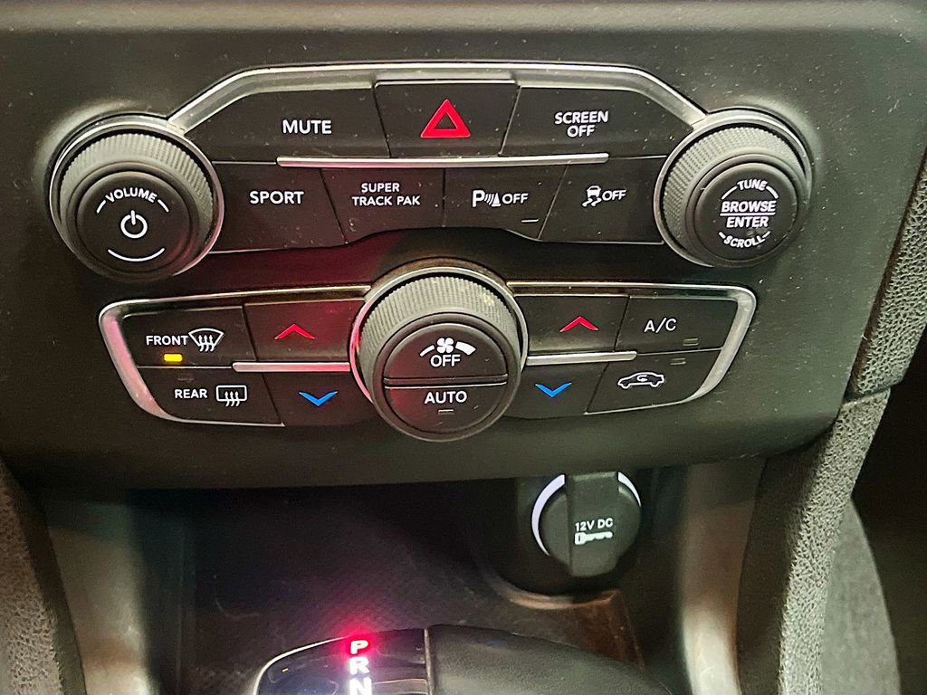 Used 2021 Dodge Charger SXT w/ Cold Weather Package image 15