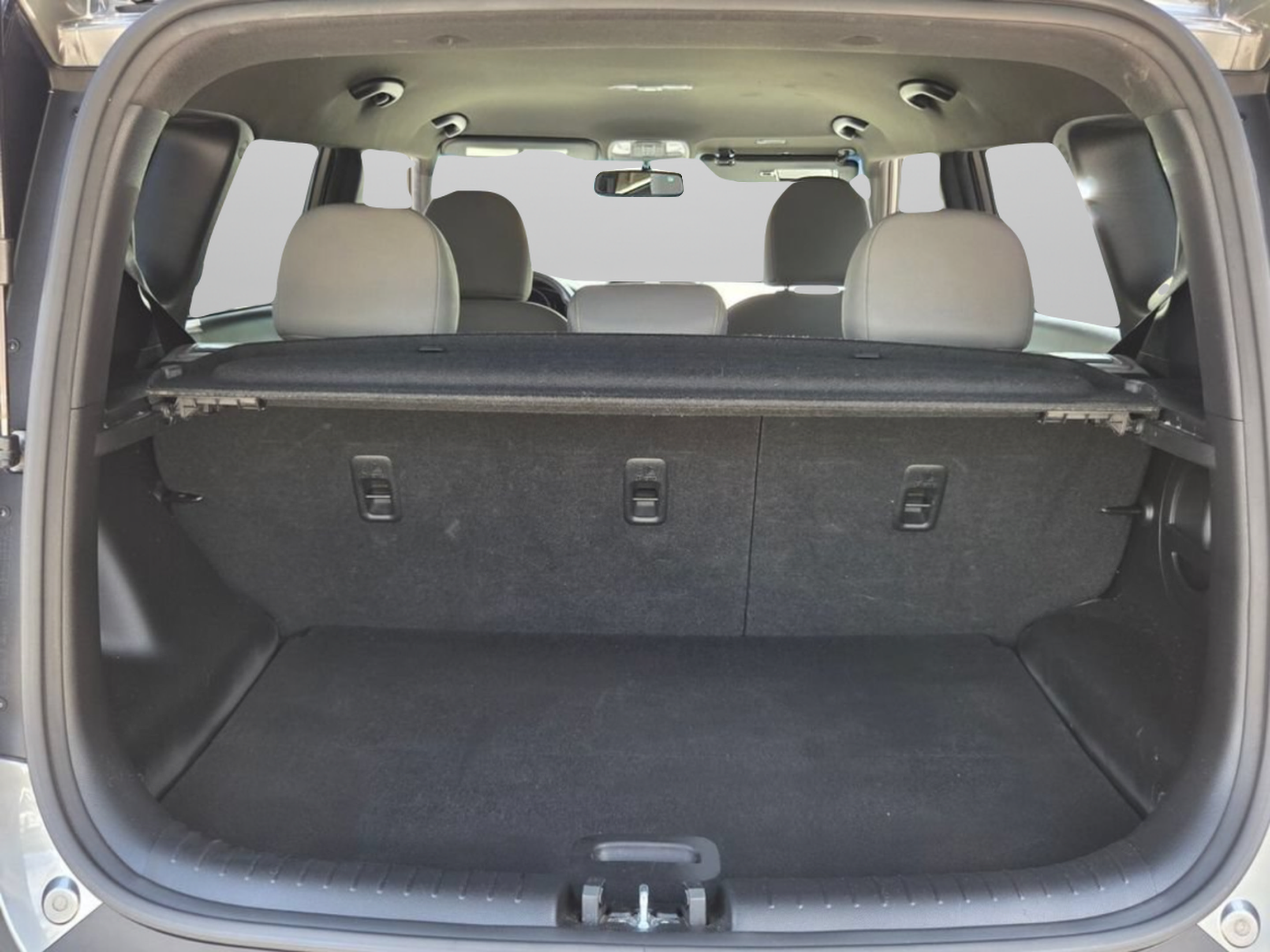 Used 2015 Kia Soul + FWD image 16