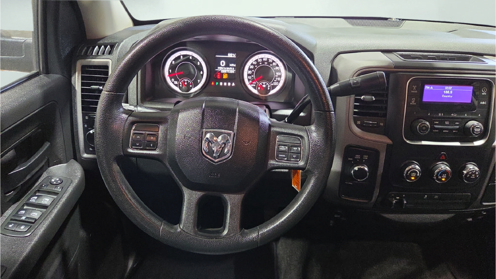 Used 2014 RAM 1500 ST AWD/4WD image 23