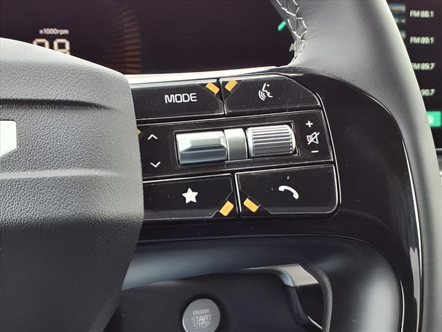 New 2026 Kia Sorento LX FWD image 12