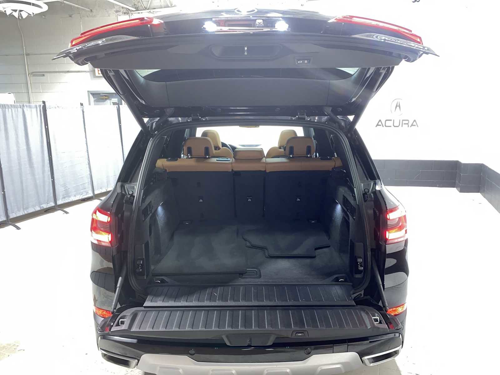 Used 2019 BMW X5 xDrive40i w/ Convenience Package image 19