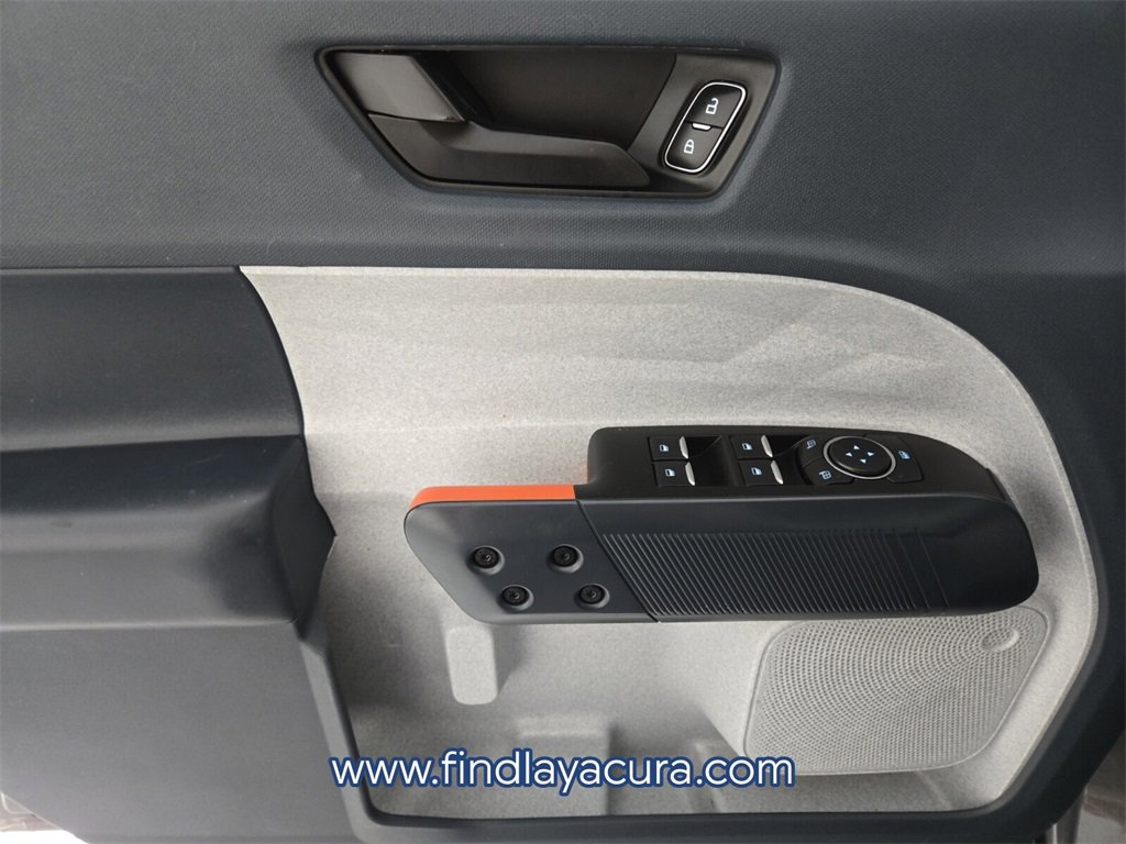 Used 2022 Ford Maverick XLT w/ Equipment Group 300A Standard image 17