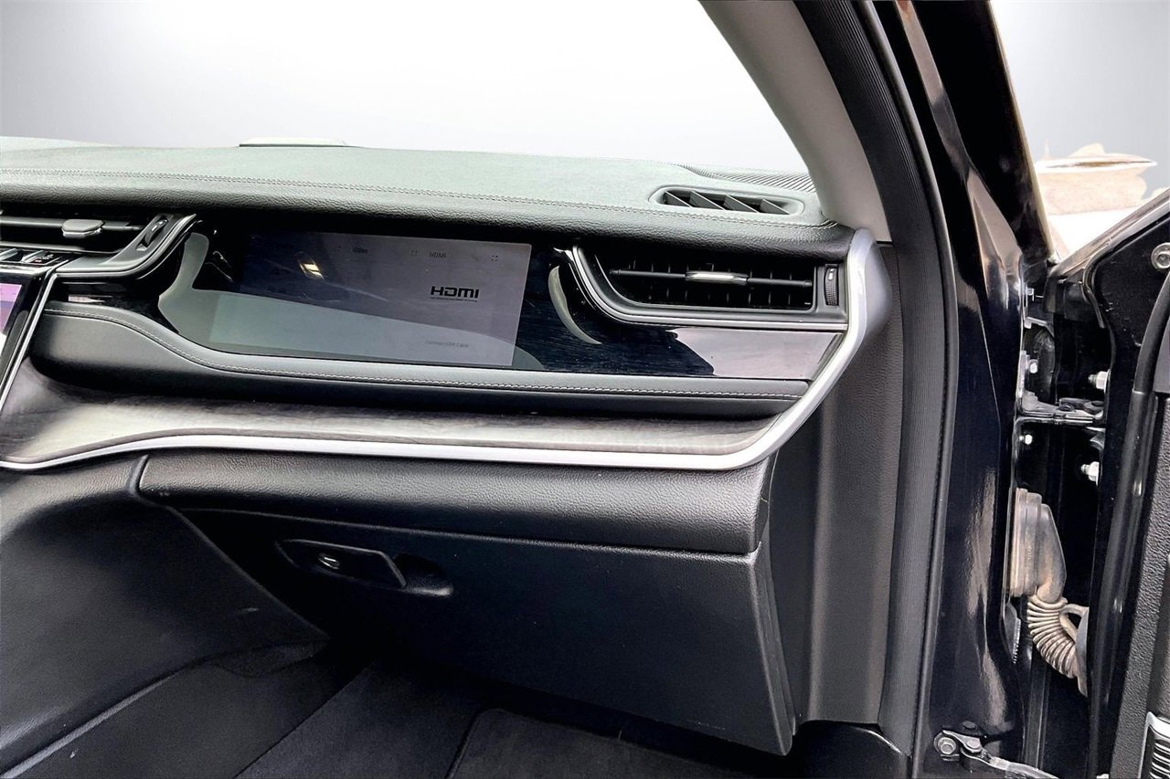 Used 2024 Jeep Grand Cherokee Limited 4xe image 21