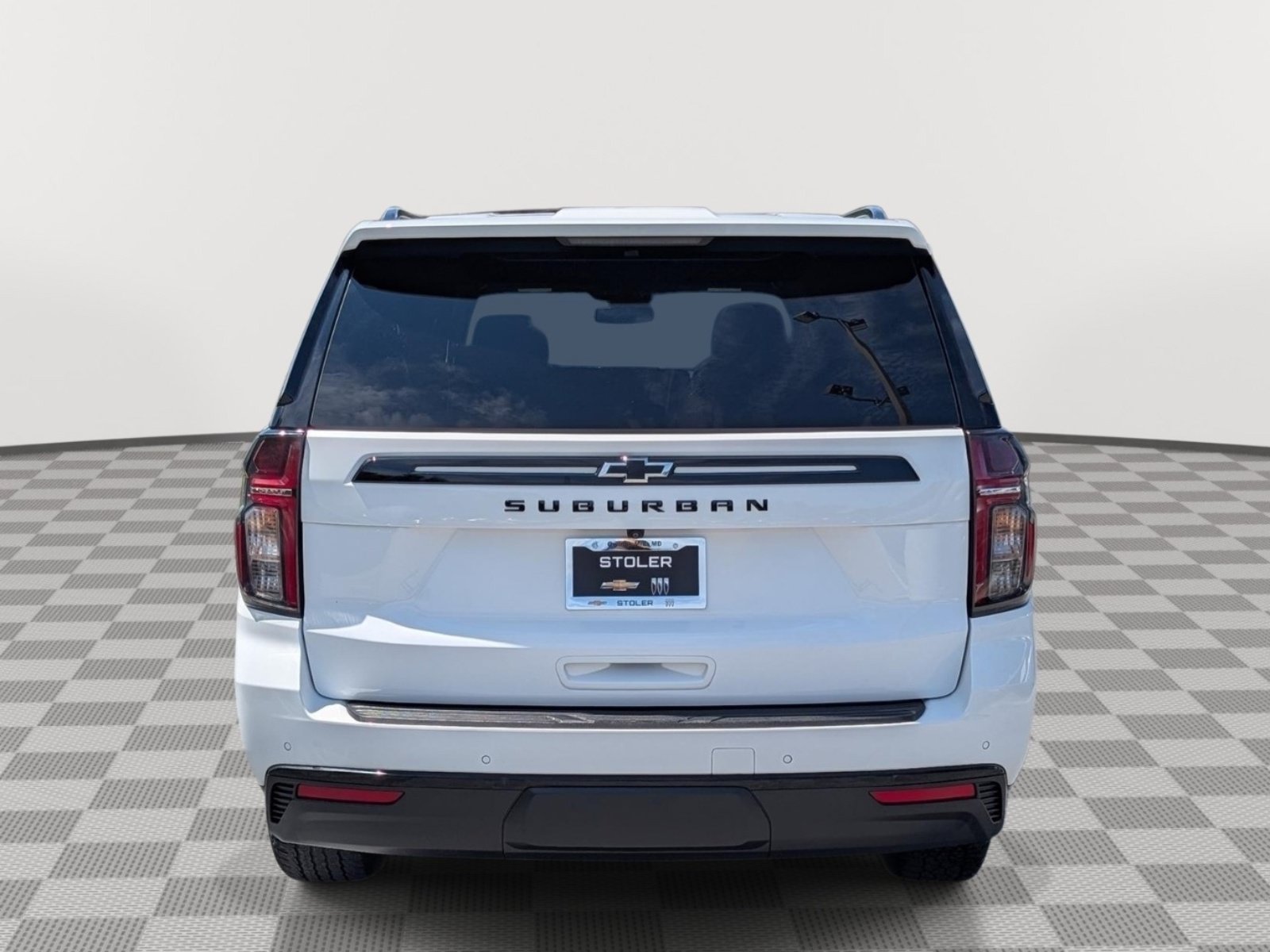 Used 2023 Chevrolet Suburban Z71 w/ Luxury Package AWD/4WD image 4