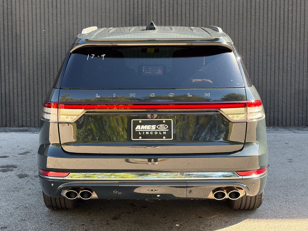 New 2027 Lincoln Aviator Black Label AWD/4WD image 6
