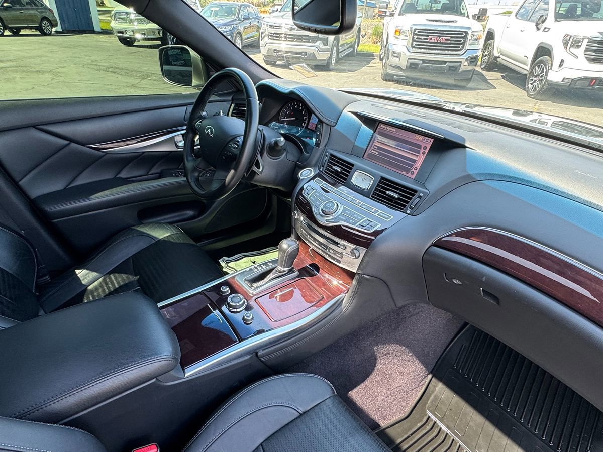 Used 2013 INFINITI M56 x AWD/4WD image 28