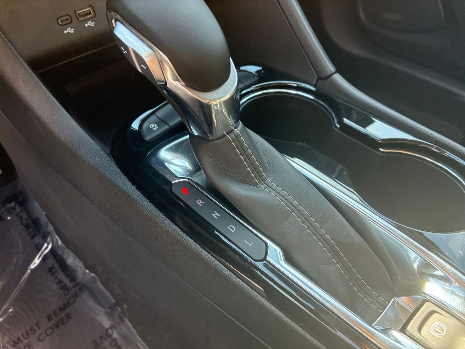 Used 2025 Buick Encore GX Preferred FWD image 36